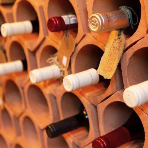 O Serviço do Vinho: Guia Completo para Degustação Perfeita